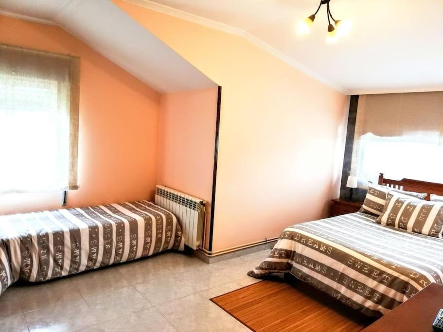 Apartamento En Las Afueras Ribadeo Bagian luar foto