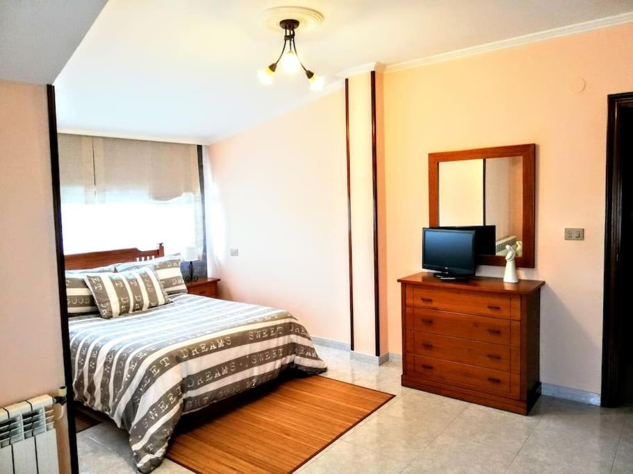 Apartamento En Las Afueras Ribadeo Bagian luar foto